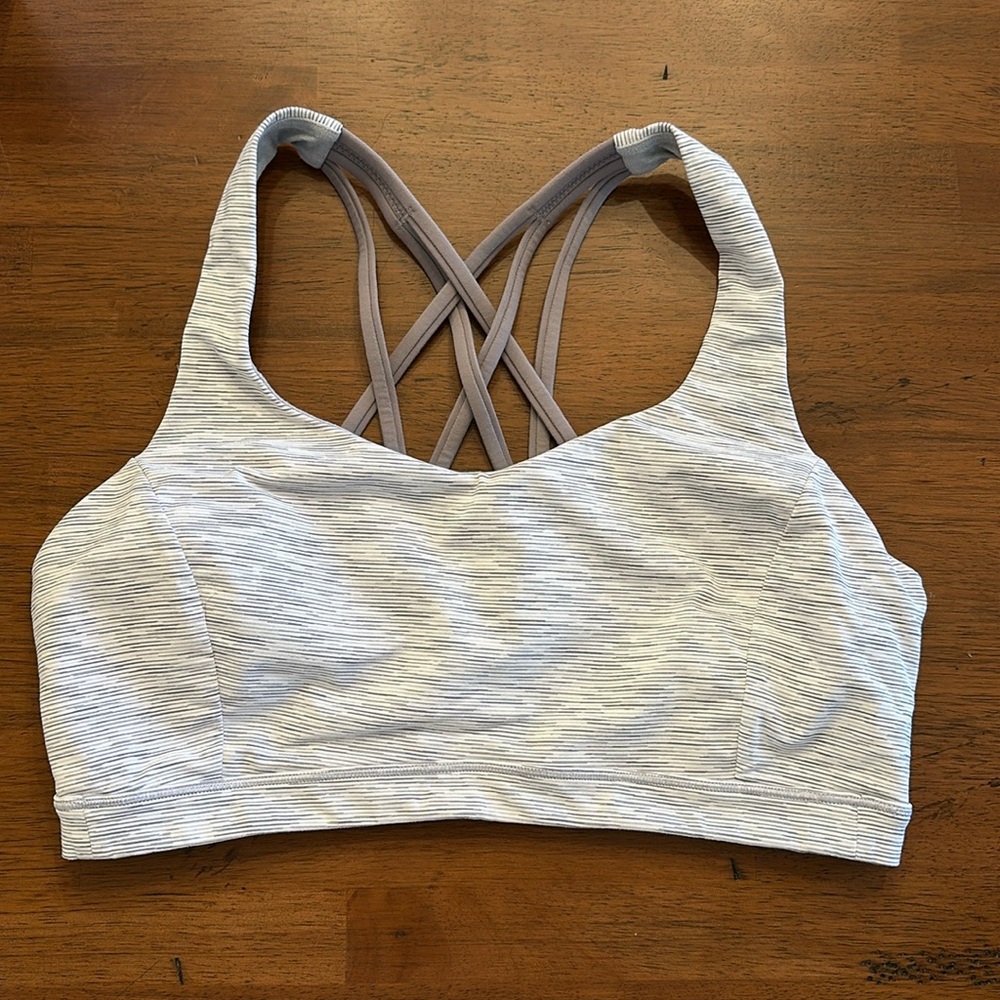 Lululemon “Like a Cloud” sports bra